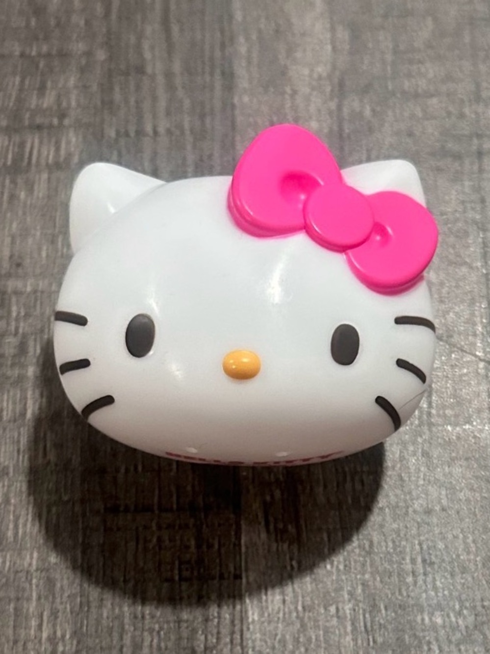 💞 Sanrio Hello Kitty White Easter Egg with Pink Bow